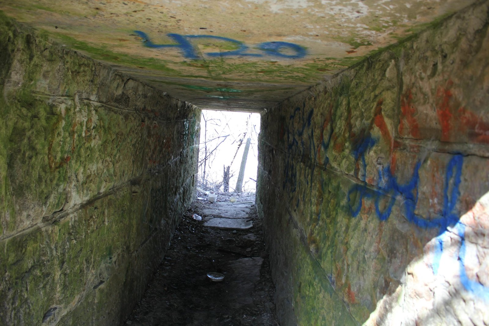 Inside approach span